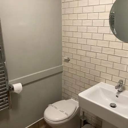 بلو بيل لودج 3* مدليسبره