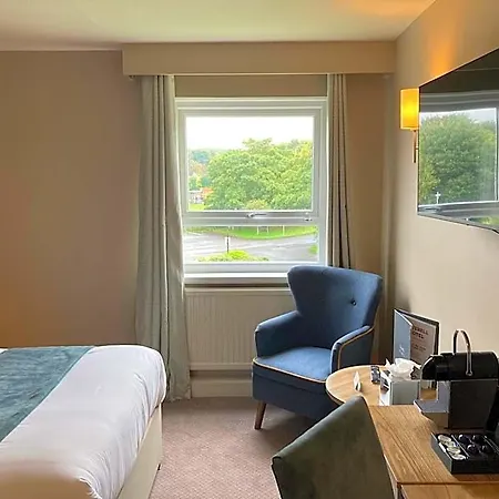 Blue Bell Hotel 3*